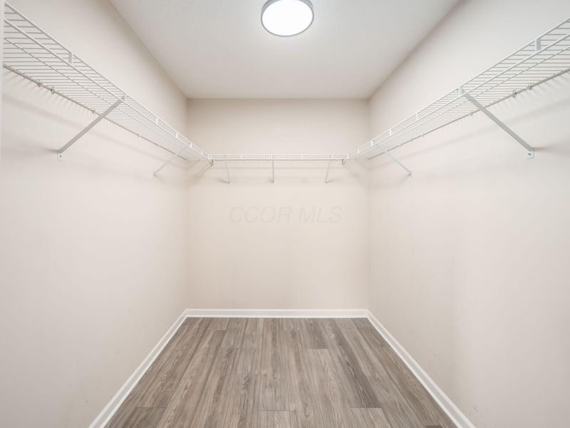 184 Stamford Drive, Powell, OH 43065 Photo 33