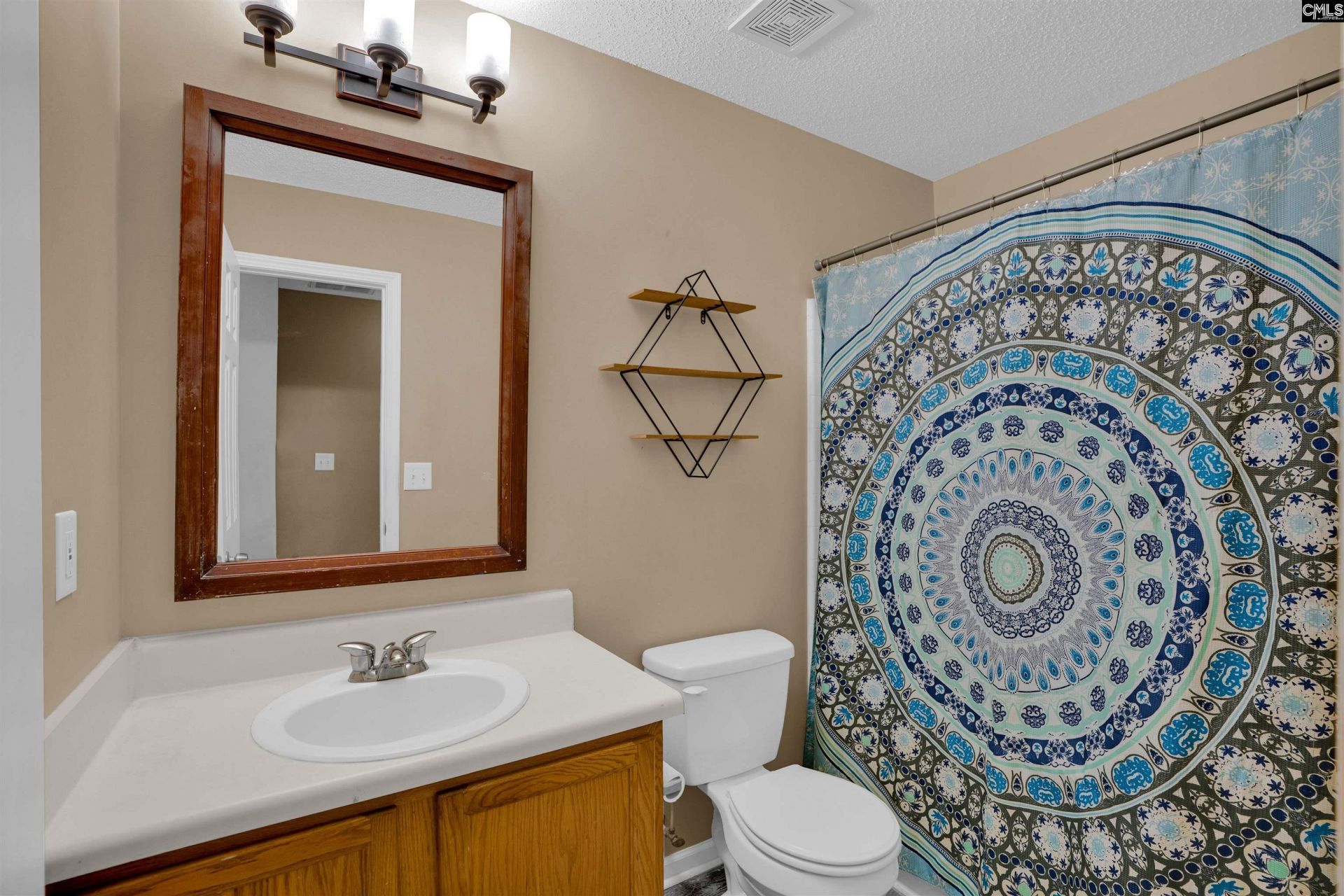 203 E Waverly Place Court Photo 7