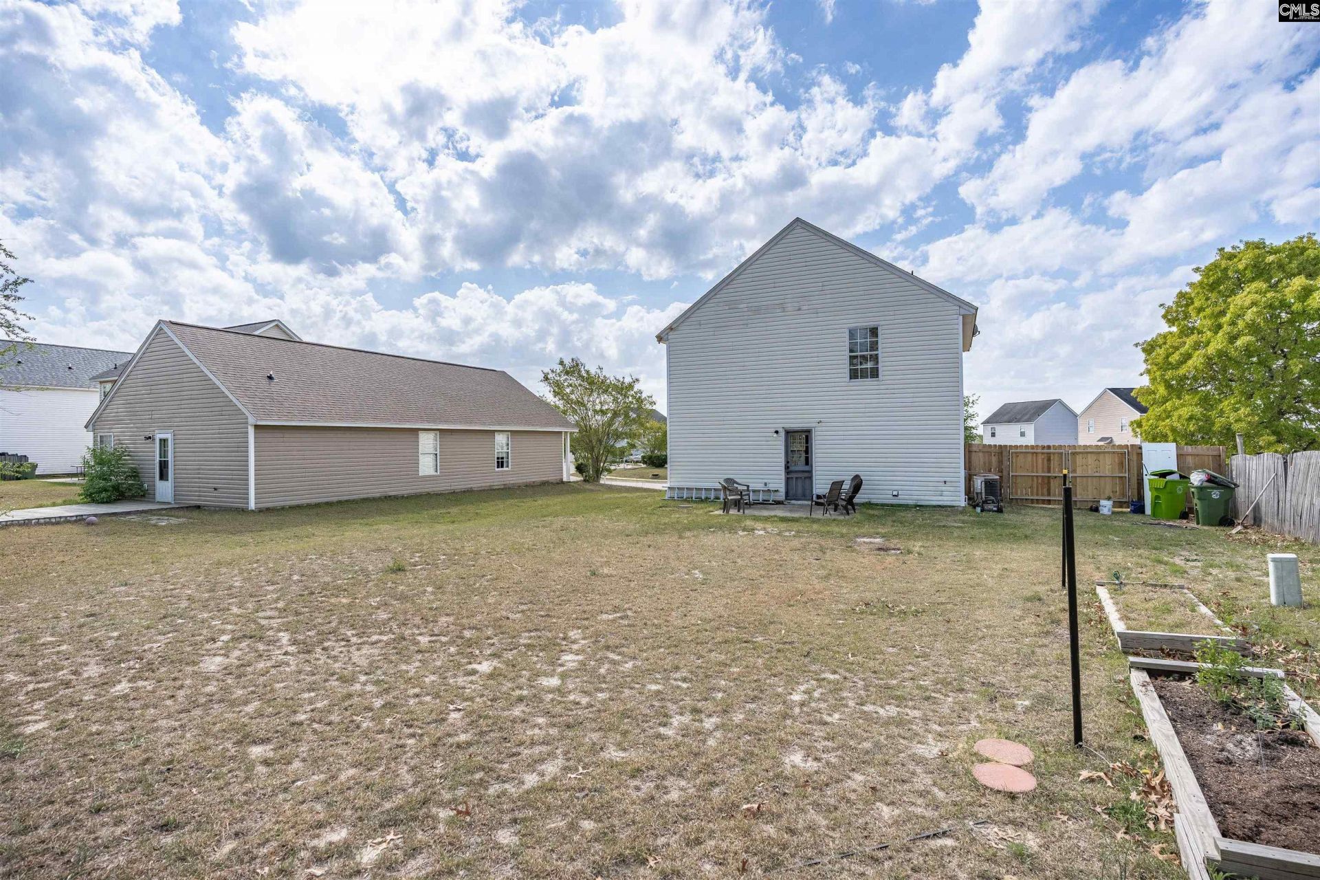 203 E Waverly Place Court Photo 9