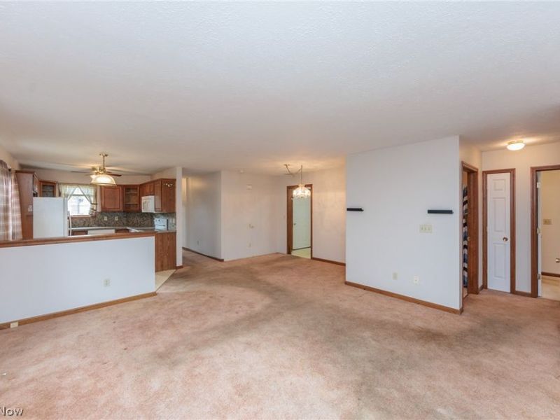 5779 Gateway Lane, Brook Park, OH 44142 Photo 16