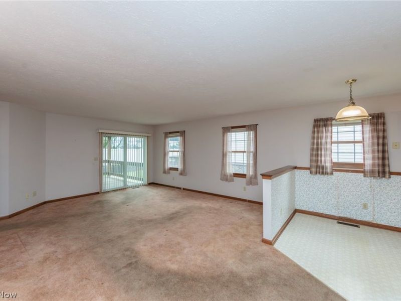 5779 Gateway Lane, Brook Park, OH 44142 Photo 19