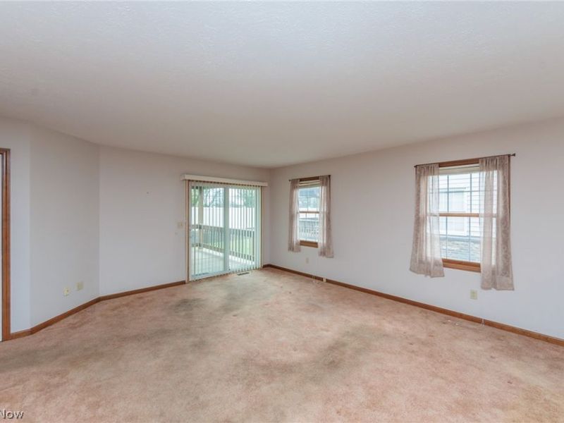 5779 Gateway Lane, Brook Park, OH 44142 Photo 24