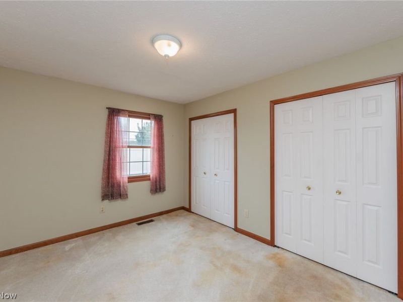 5779 Gateway Lane, Brook Park, OH 44142 Photo 29