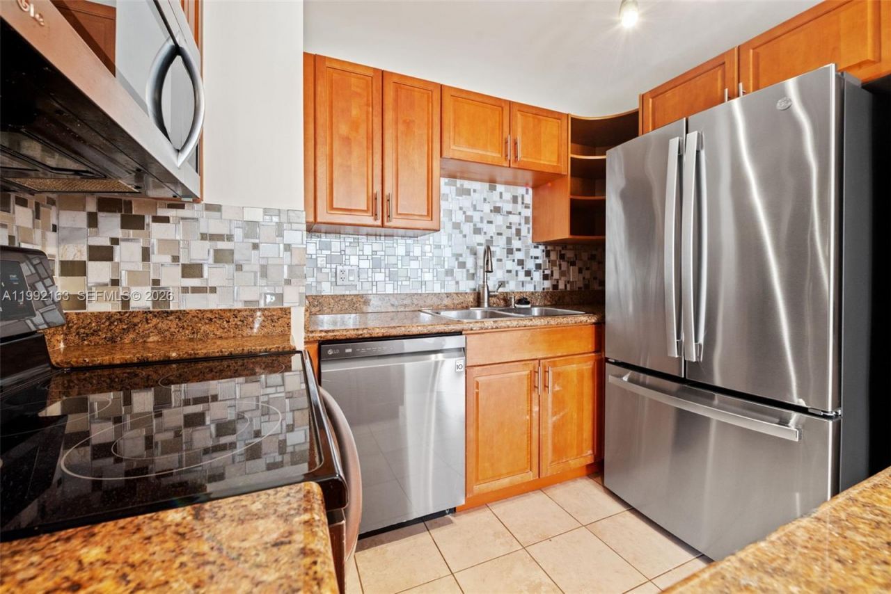 357 Almeria Ave , Unit 1006, Coral Gables, FL 33134 Photo