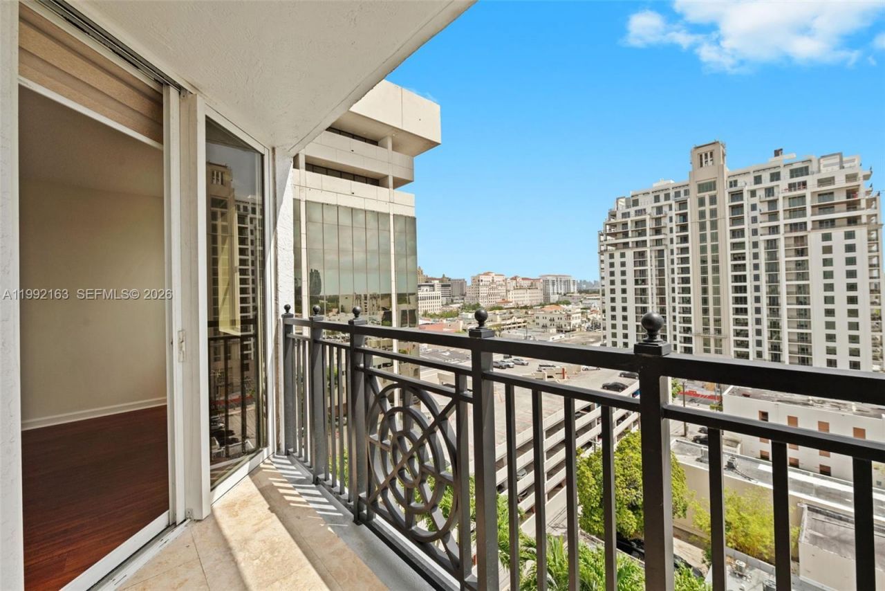 357 Almeria Ave , Unit 1006, Coral Gables, FL 33134 Photo