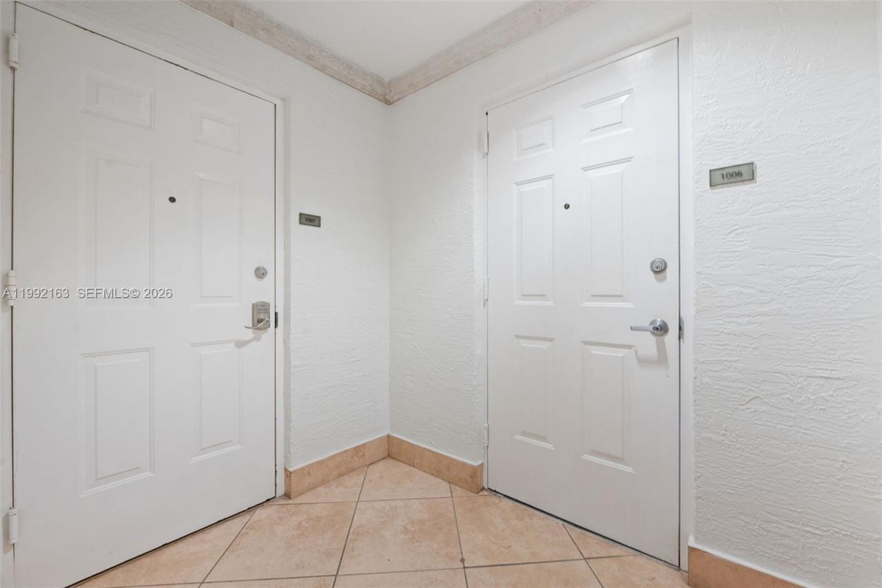 357 Almeria Ave , Unit 1006, Coral Gables, FL 33134 Photo