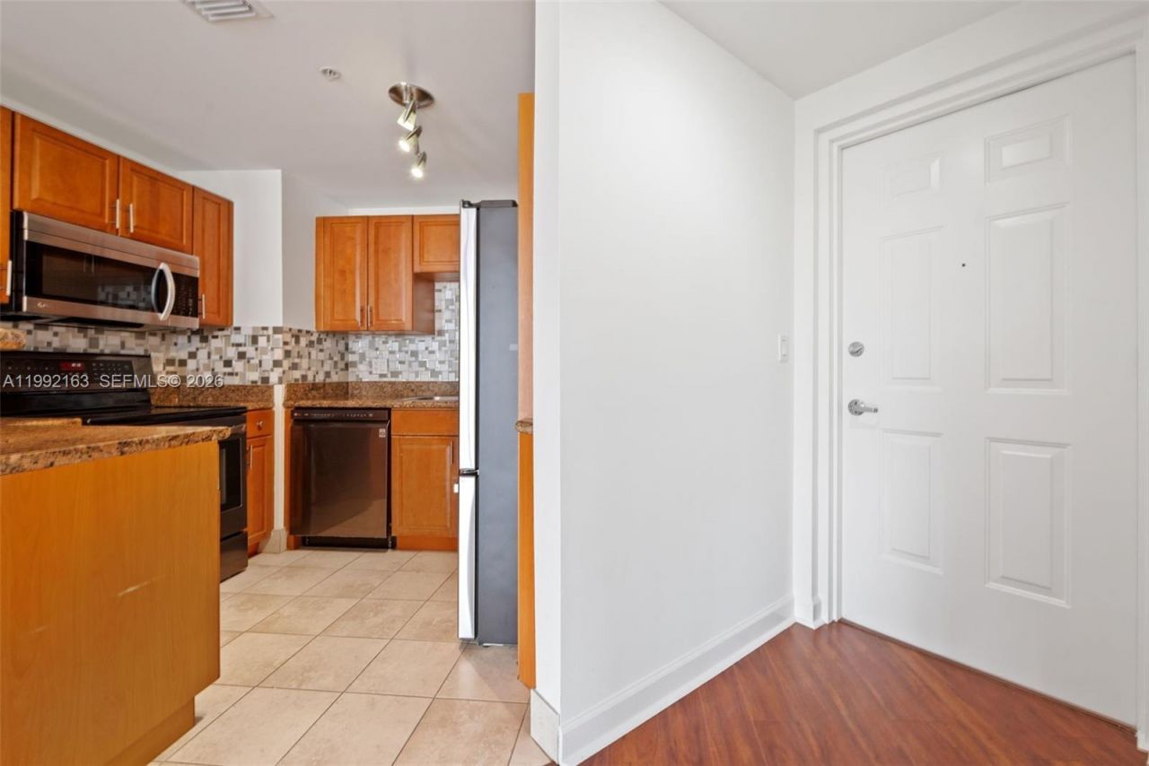 357 Almeria Ave , Unit 1006, Coral Gables, FL 33134 Photo