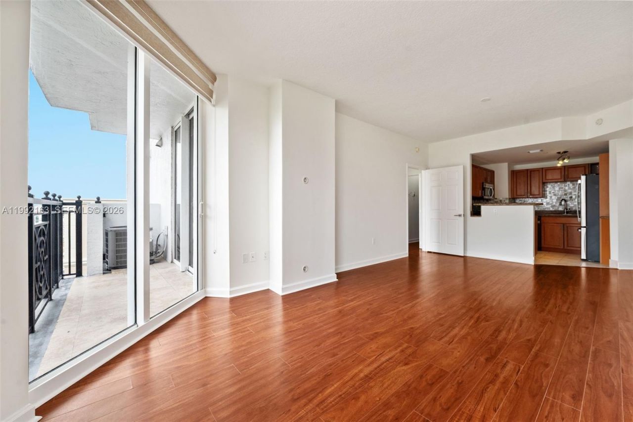 357 Almeria Ave , Unit 1006, Coral Gables, FL 33134 Photo