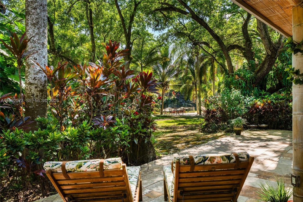 15000 SW 200th St, Miami, FL 33187 Photo