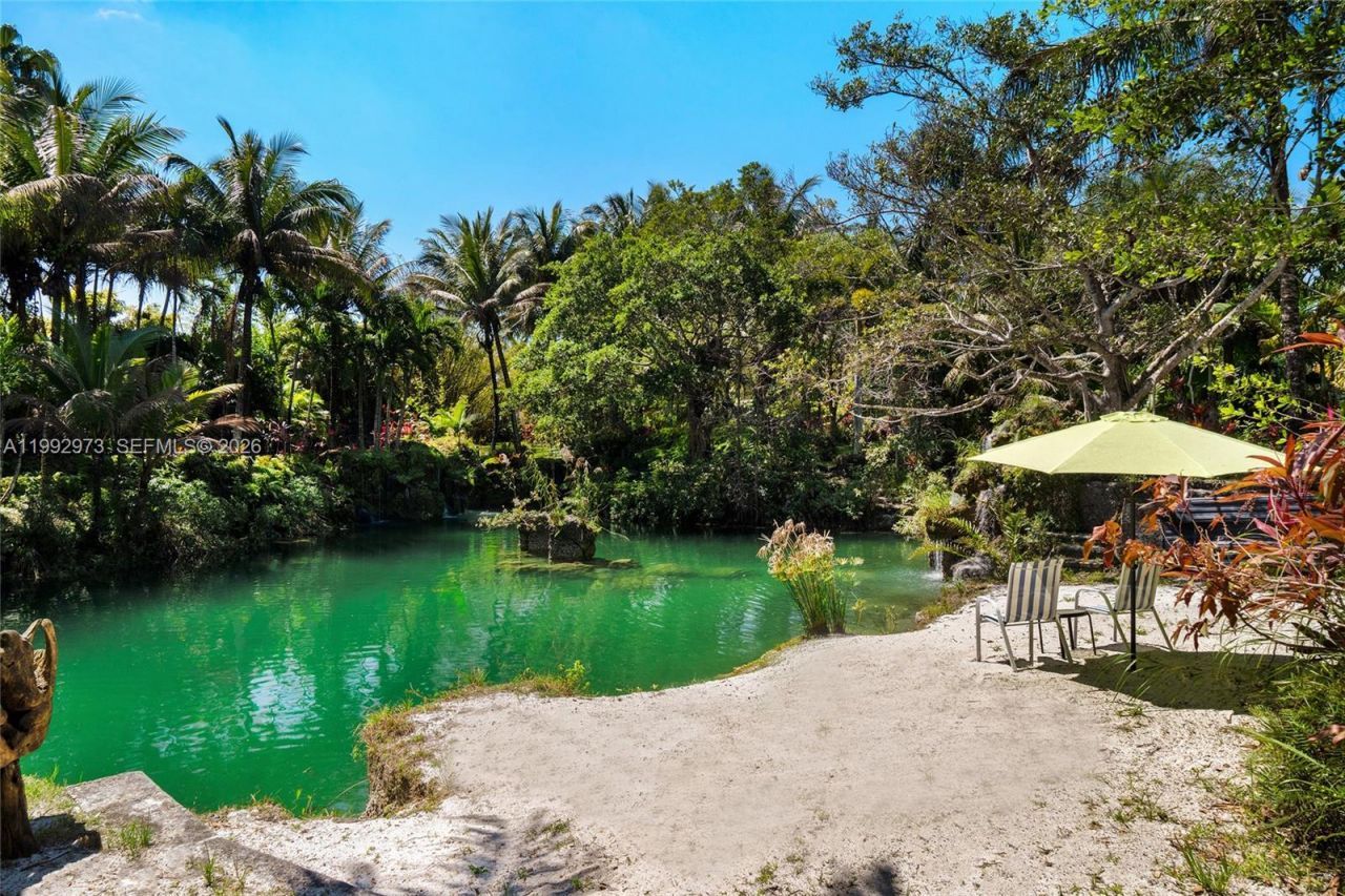 15000 SW 200th St, Miami, FL 33187 Photo