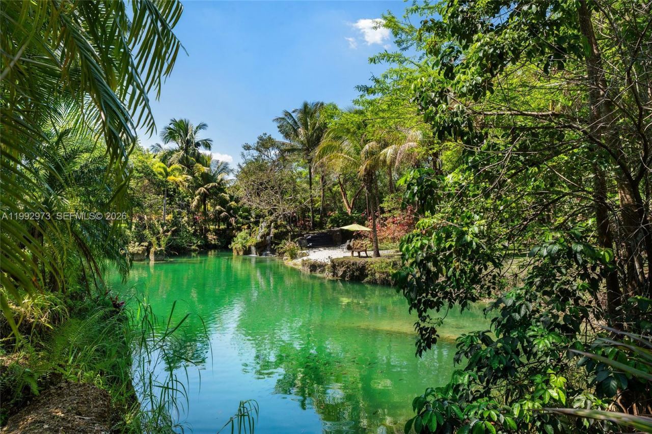 15000 SW 200th St, Miami, FL 33187 Photo