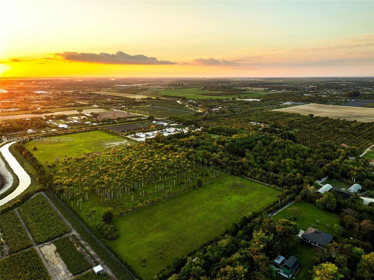 15000 SW 200th St, Miami, FL 33187 Photo