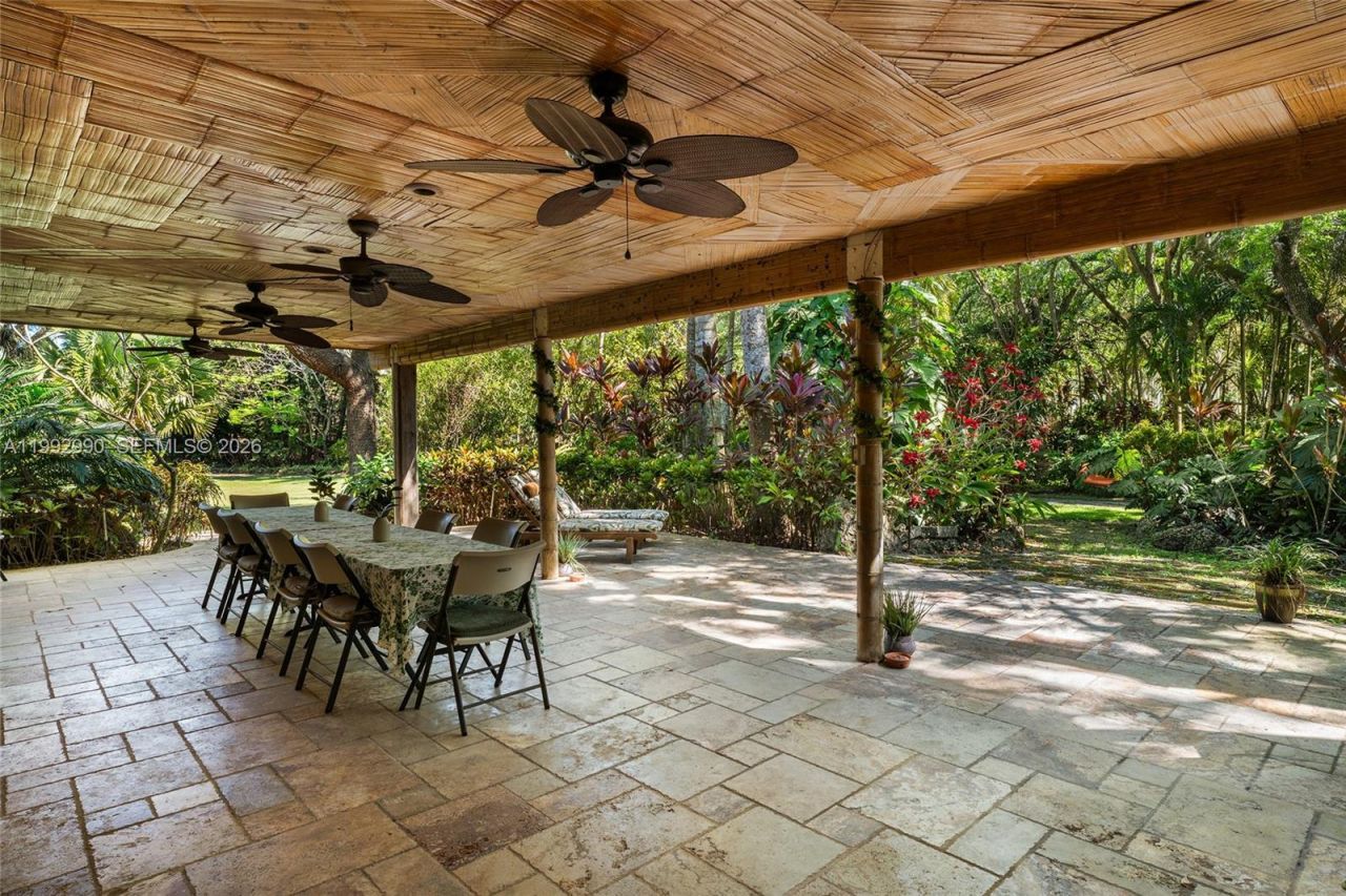 15000 SW 200th St, Miami, FL 33187 Photo