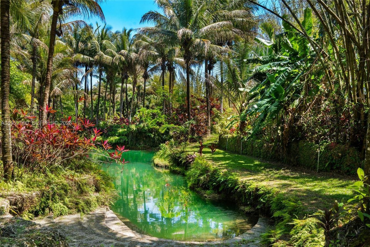 15000 SW 200th St, Miami, FL 33187 Photo