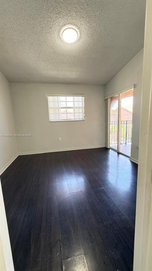 10026 Hammocks Blvd, Unit 206-6, Miami, FL 33196 Photo