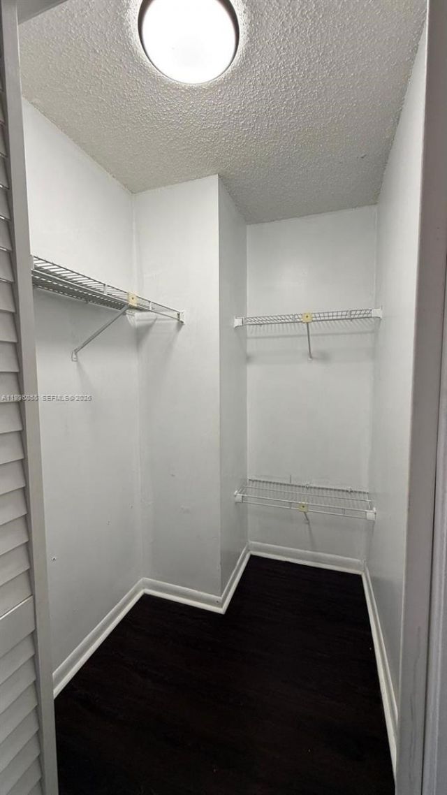 10026 Hammocks Blvd, Unit 206-6, Miami, FL 33196 Photo