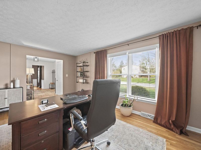 8372 Fairway Drive, Columbus, OH 43235 Photo 10