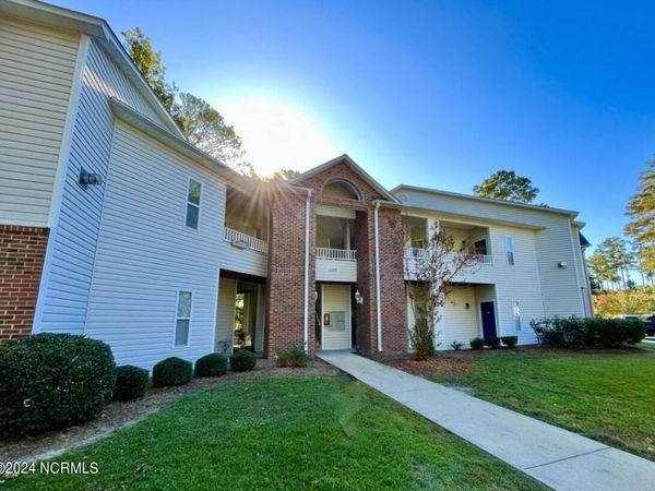 1129 Turtle Creek Road, Unit G, Greenville, NC 27858