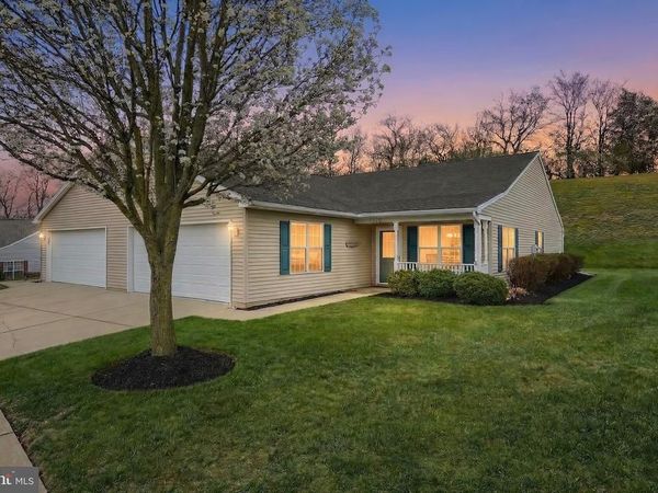 7170 SENECA RIDGE DRIVE , YORK, PA 17403