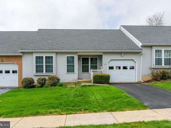 14 OAKGROVE LANE, MILLERSVILLE, PA 17551