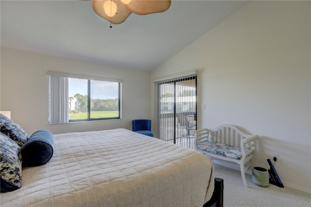 5720 Pelican Pointe Drive, Unit 3, Sebastian, FL 32958 Photo