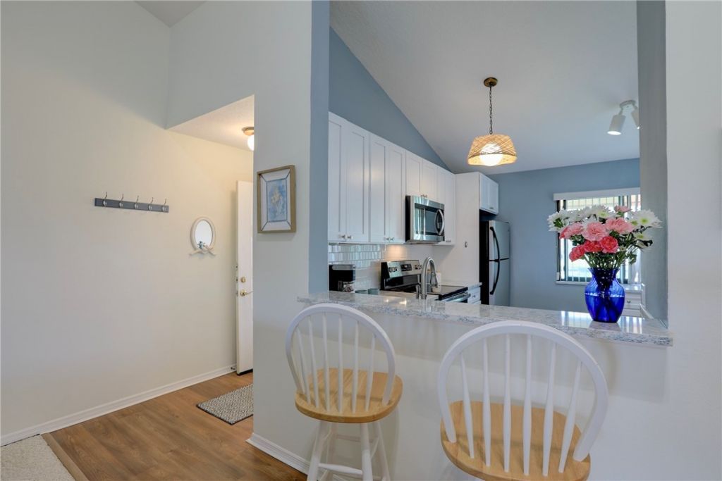 5720 Pelican Pointe Drive, Unit 3, Sebastian, FL 32958 Photo