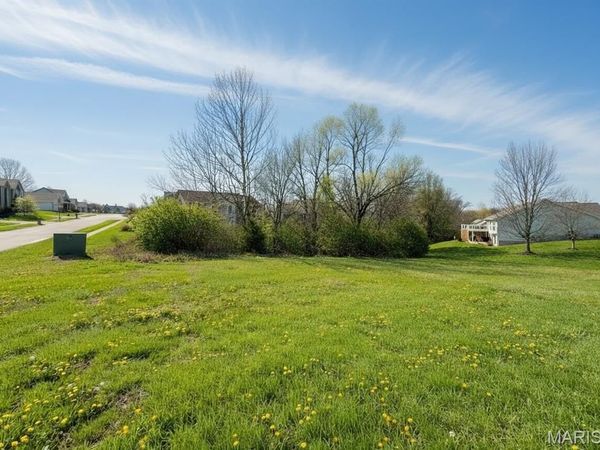 807 Liberty Creek Drive , Wentzville, MO 63385