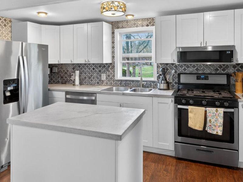 224 Linwood Avenue, Sandusky, OH 44870 Photo 9