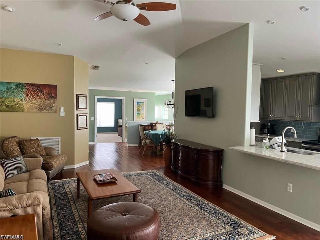1405 Tiffany Ln, Unit 1408, Naples, FL 34105 Photo