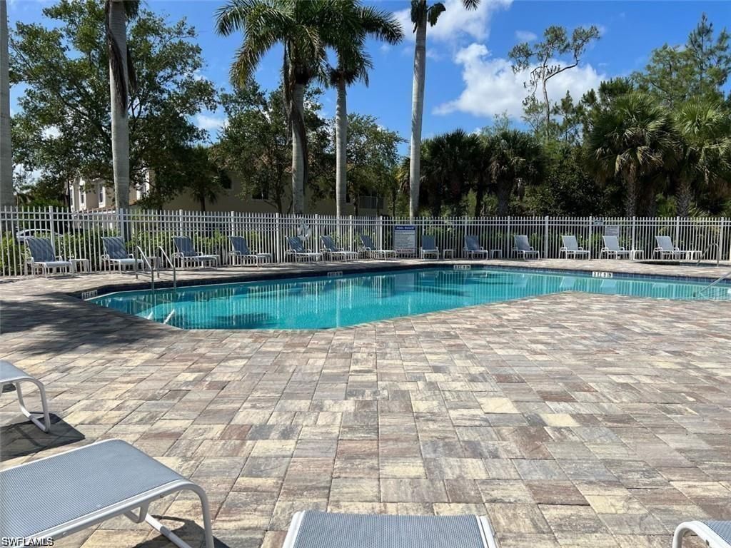 1405 Tiffany Ln, Unit 1408, Naples, FL 34105 Photo