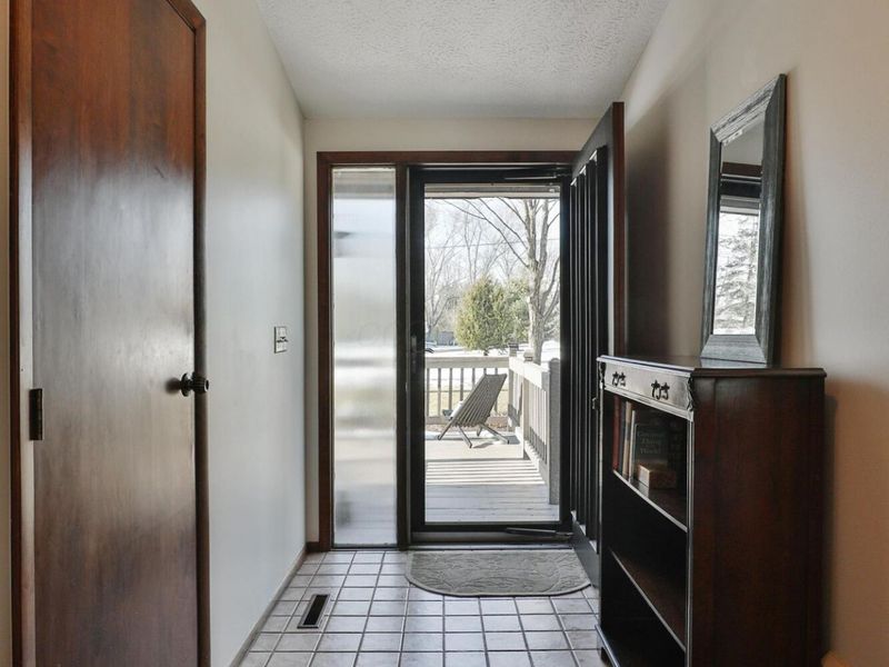 5095 Lakeview Drive, Powell, OH 43065 Photo 17