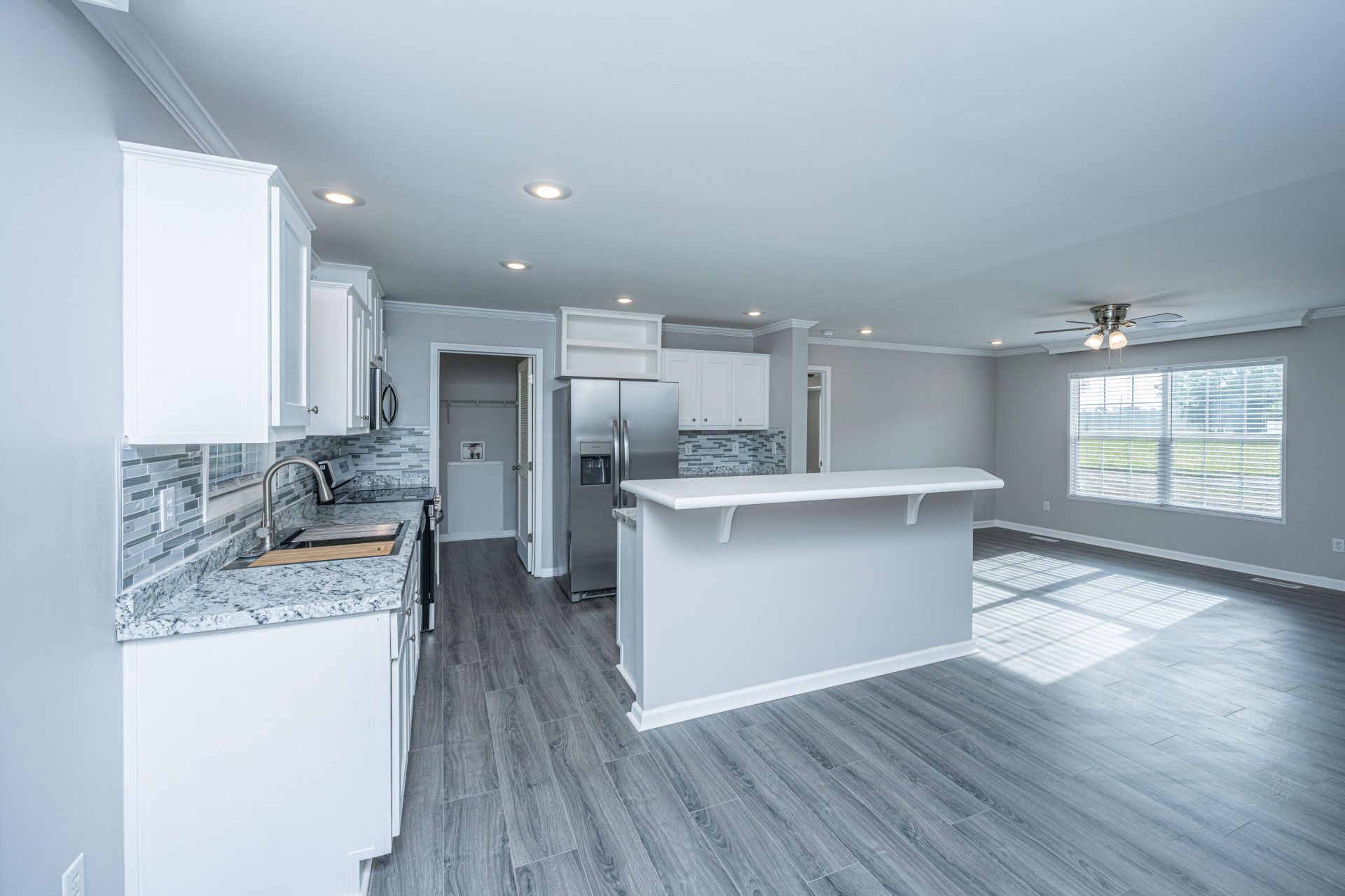 324 Bedford Road Photo 13