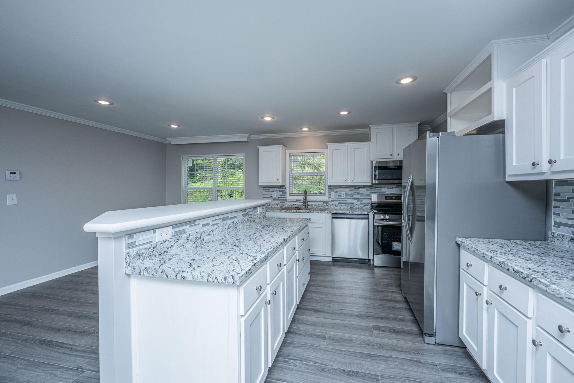 324 Bedford Road Photo 15