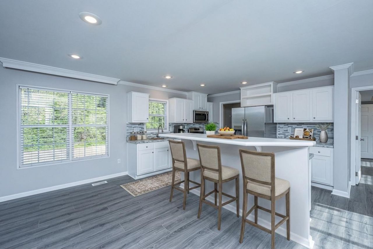 324 Bedford Road Photo 16