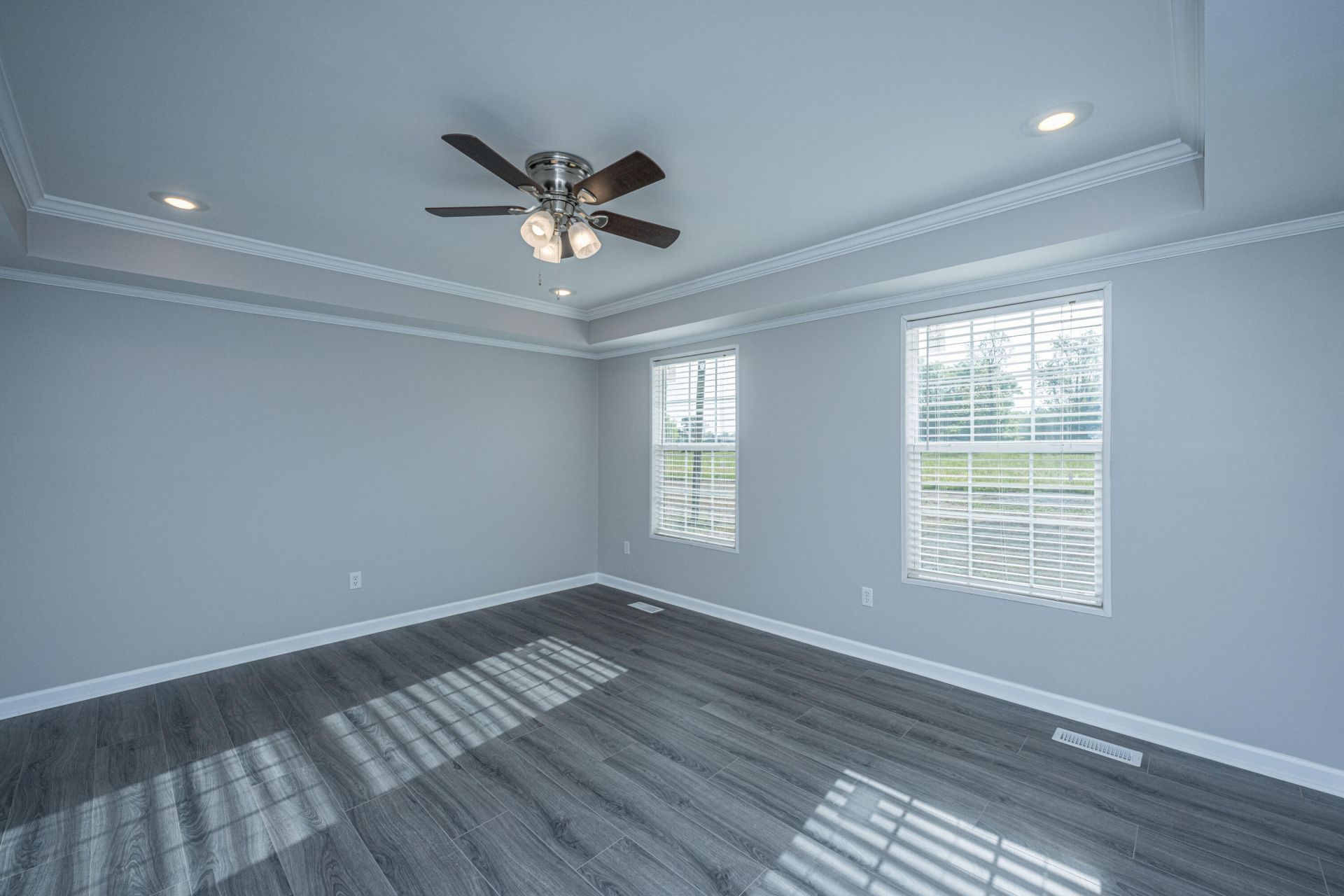 324 Bedford Road Photo 19