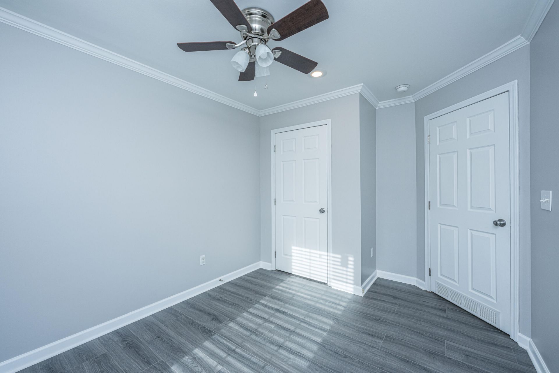 324 Bedford Road Photo 27