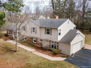 44020 Cottisford Street, Novi Twp, MI 48167