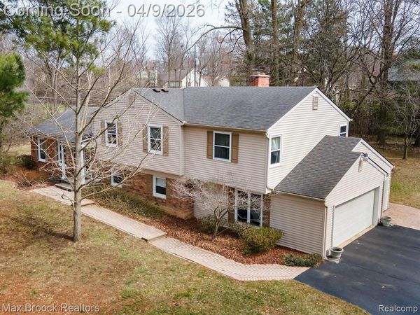 44020 Cottisford Street, Novi Twp, MI 48167