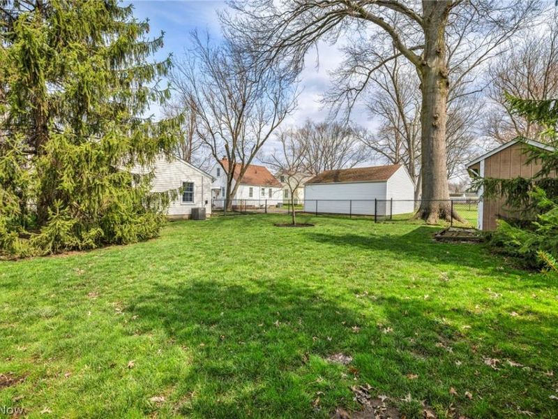 37510 Park Avenue, Willoughby, OH 44094 Photo 10