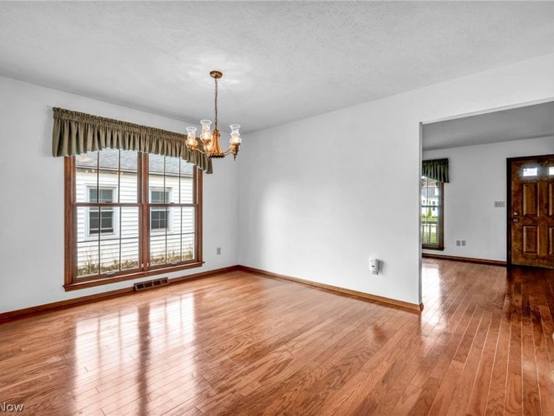 37510 Park Avenue, Willoughby, OH 44094 Photo 15