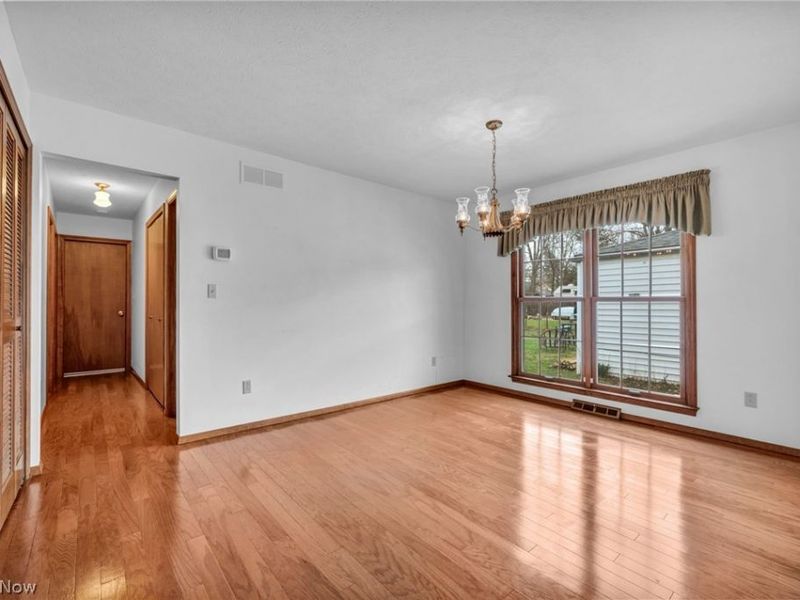 37510 Park Avenue, Willoughby, OH 44094 Photo 16