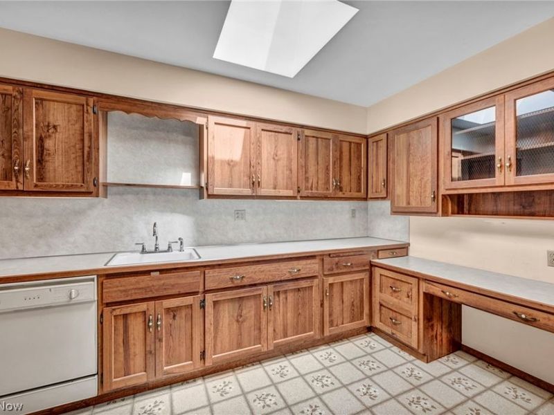 37510 Park Avenue, Willoughby, OH 44094 Photo 20