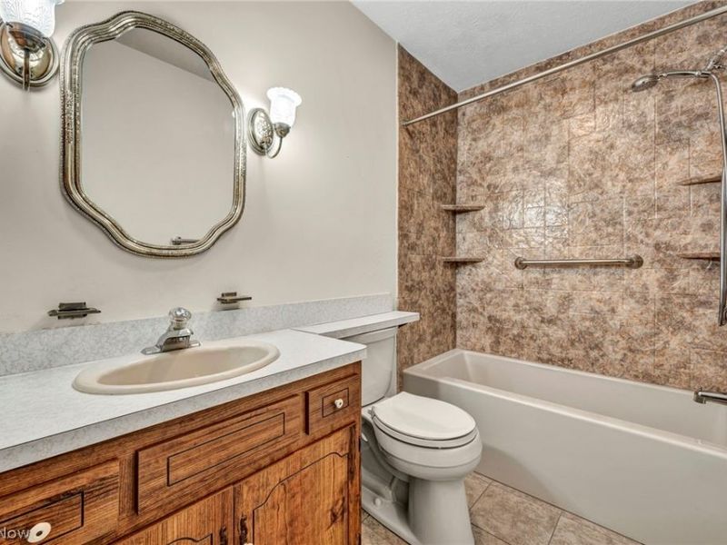 37510 Park Avenue, Willoughby, OH 44094 Photo 25