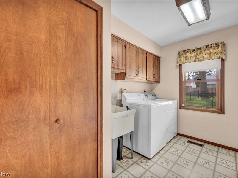 37510 Park Avenue, Willoughby, OH 44094 Photo 32