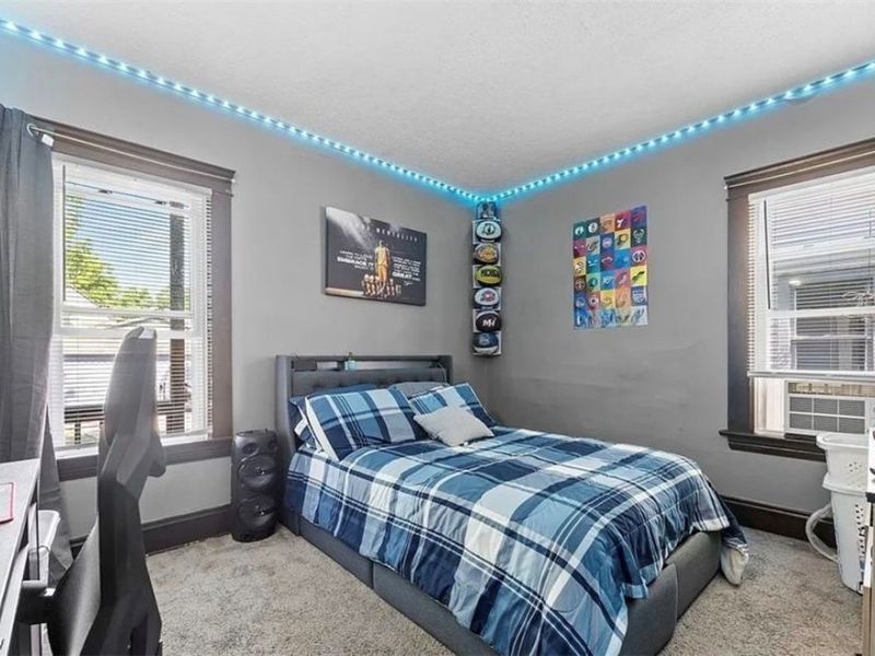 3340 W 98th Street , Cleveland, OH 44102 Photo 9