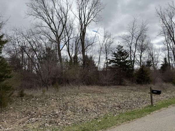 11029 Brittany Drive, Somerset, MI 49281