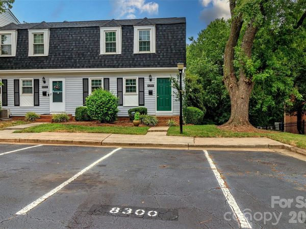8300 Knights Bridge Road, Charlotte, NC 28210