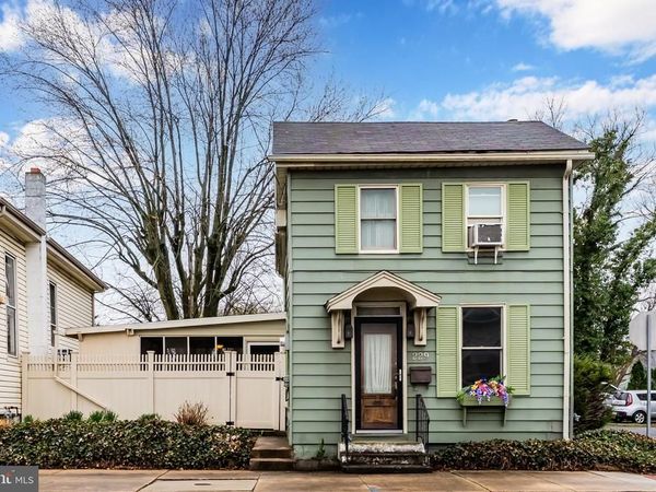 229 W SIMPSON STREET, MECHANICSBURG, PA 17055