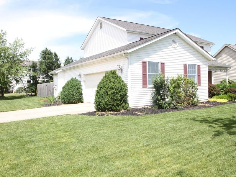 1401 Carmel Drive, Marysville, OH 43040 Photo 2