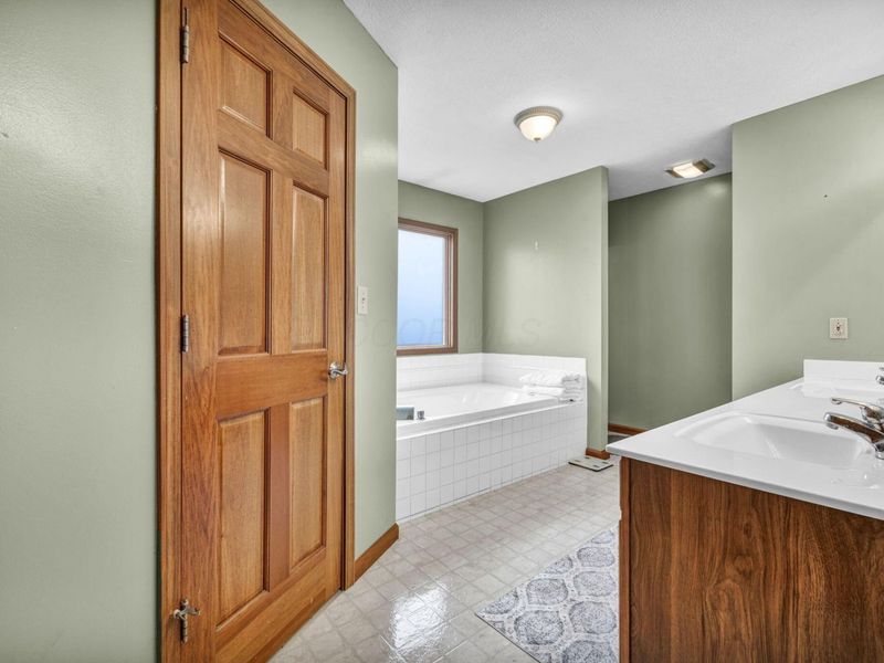 1401 Carmel Drive , Marysville, OH 43040 Photo 37